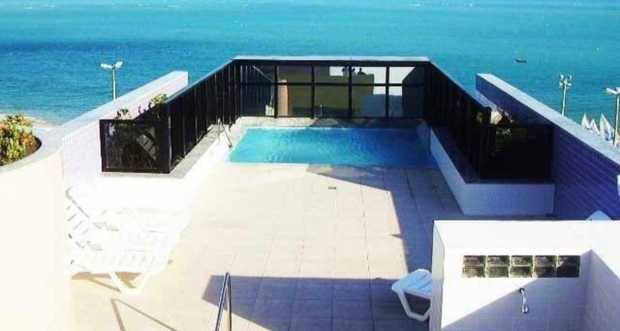 Beira Mar Apartmento 306 *